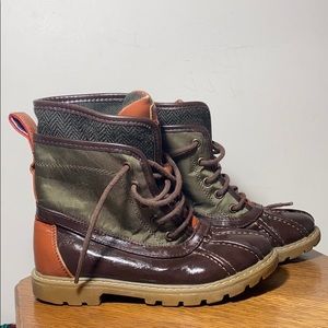 EUC Tommy Hilfiger Charles Duck Boot size 13